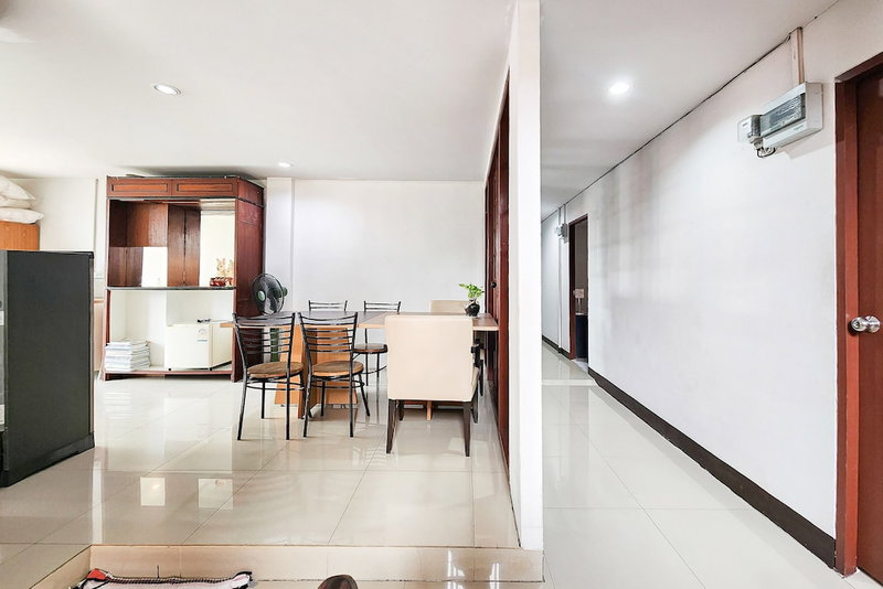 Freesia Guesthouse Suvarnabhumi, Bang Phli, Thailand