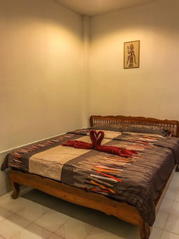 Surada Guesthouse, Udon Thani, Thailand
