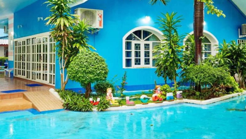 Blue House Beach, Pattaya, Thailand