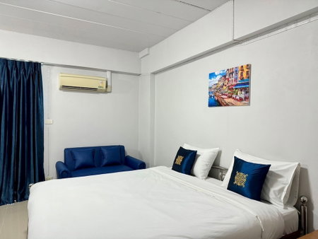 Nicha Residence Hotel, Bangkok, Thailand