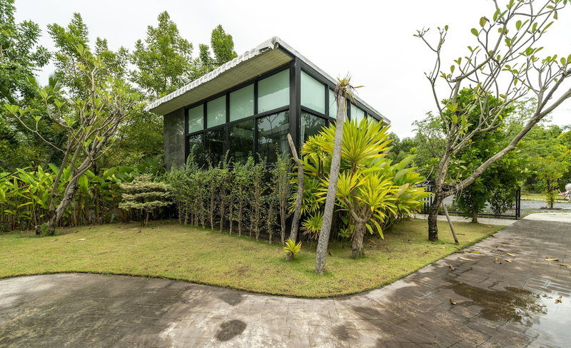 Utapao Resort, Ban Chang, Thailand