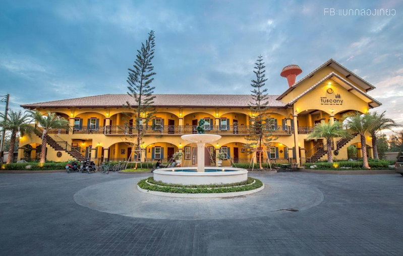 Bella Tuscany's homeไม่รวมอาหารเช้า, Nong Sarai, Thailand
