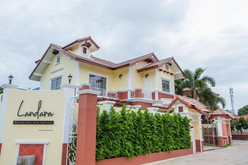 Landara Private Pool Villa Sattahip, Sattahip, Thailand