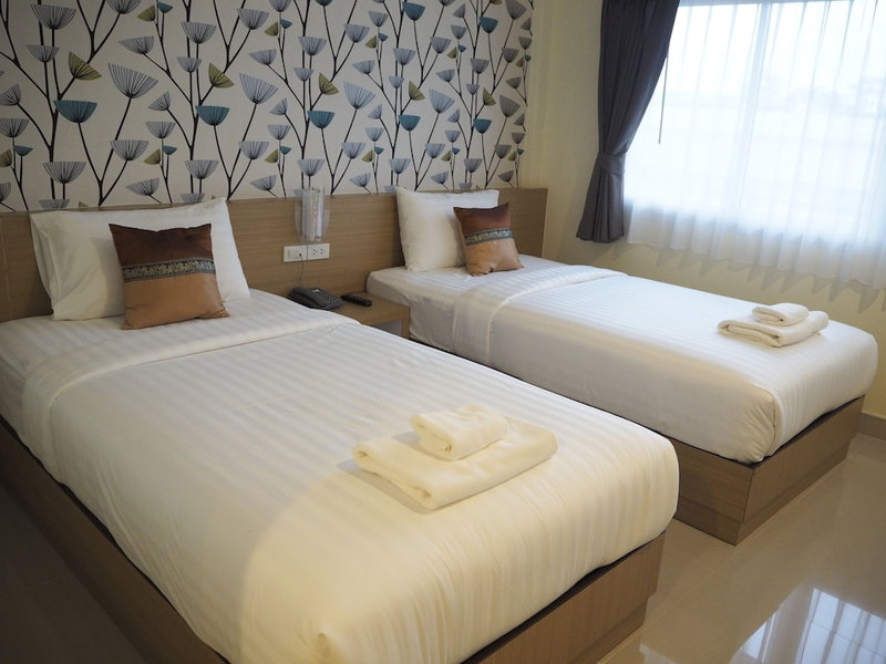 Suksomboon Hotel, Surat Thani, Thailand