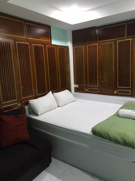Bankhunchang Guest House, Bangkok, Thailand