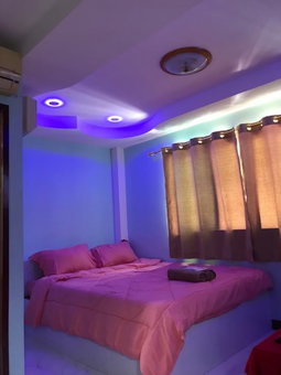 Bankhunchang Guest House, Bangkok, Thailand