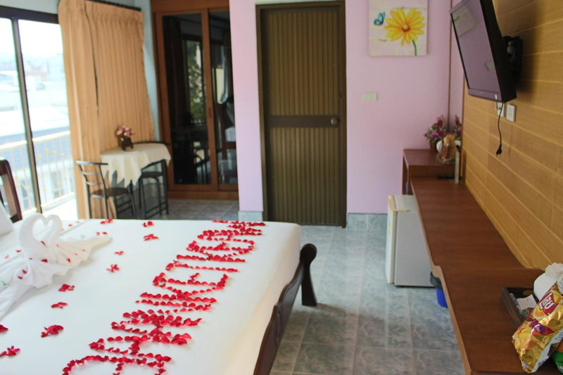 Baan Ketkeaw Guest House 2, Patong Beach, Thailand