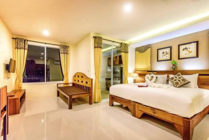 The Cheetar Hotel, Amphoe Kathu, Thailand