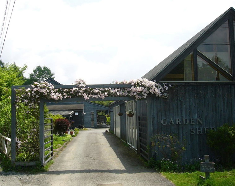 GARDEN SHED Lake Yamanaka, Yamanakako, Japan