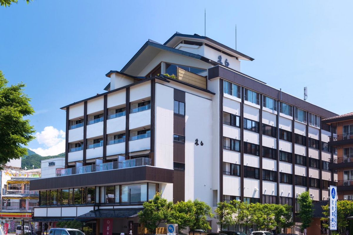 Hotel · Suhaku, Suwa