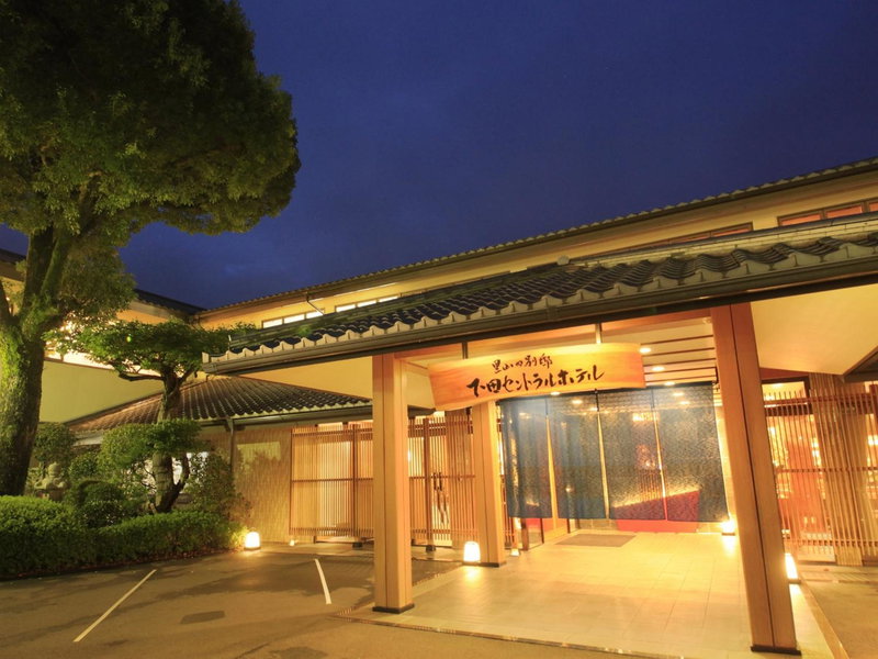 Shimoda Central Hotel, Shimoda, Japan
