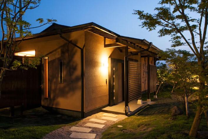 Okuyado Buaiso, Yufu, Japan