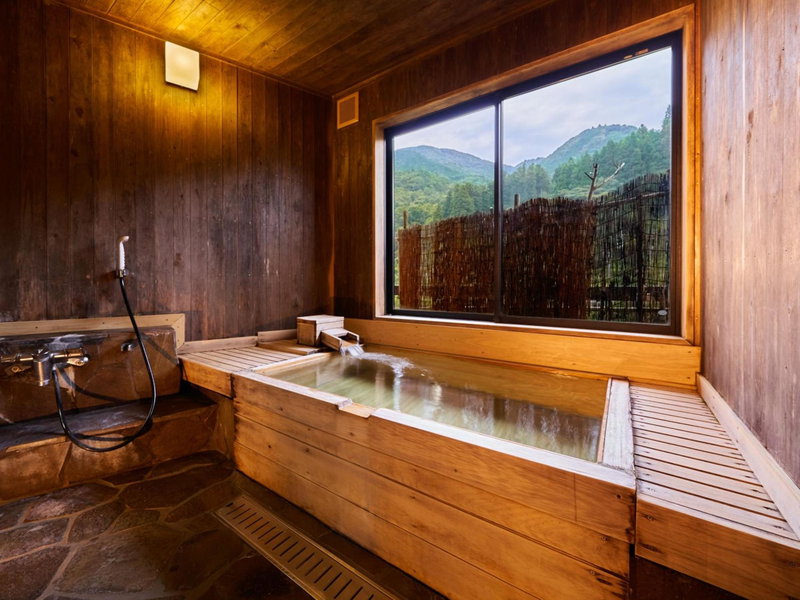 Ooedo Onsen Monogatari Terunoyu, Maniwa, Japan