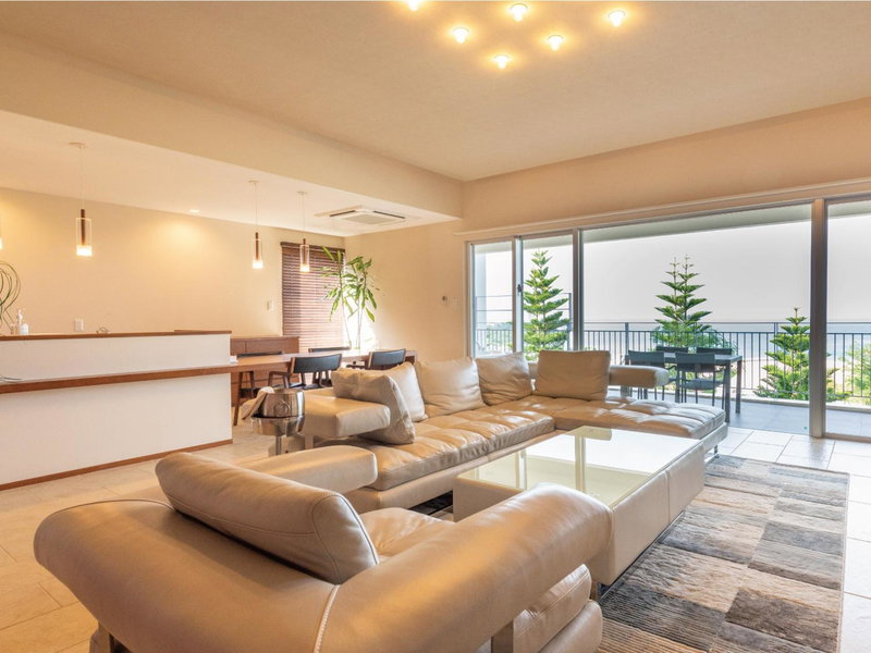 Condominium T-Room, Jima, Japan