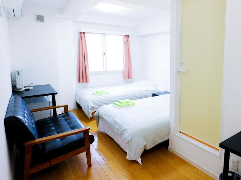 ホテル中央セレーネ Hotel CHUO SELENE, Osaka, Japan