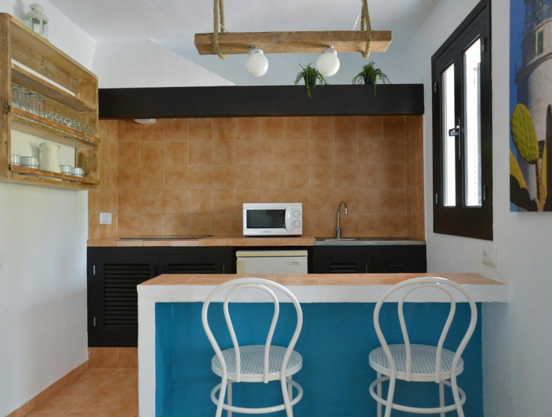 Apartamentos Noray, Es Calo, Spain