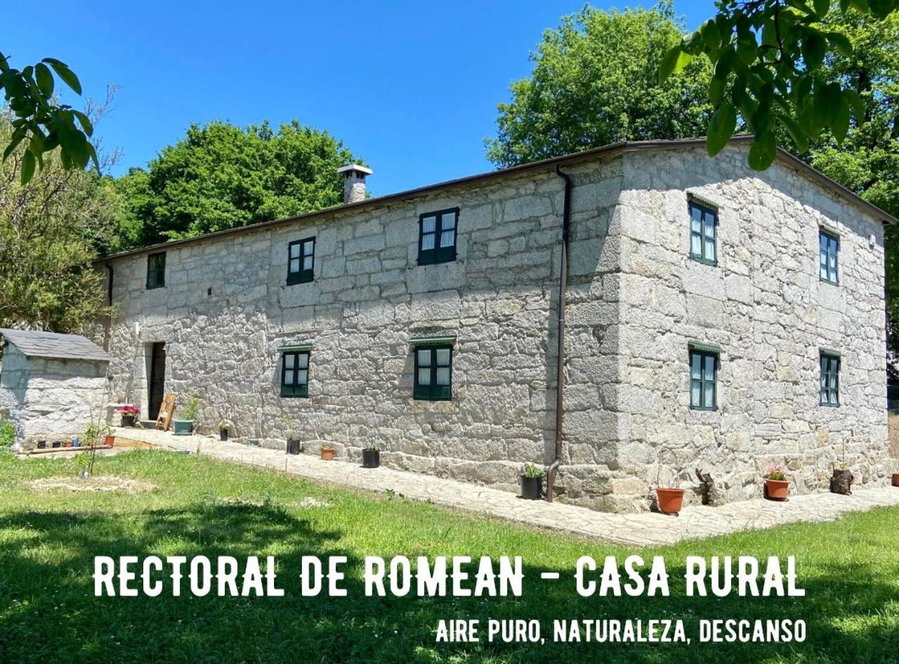 Albergue Rectoral de Romean, Lugo, Spain