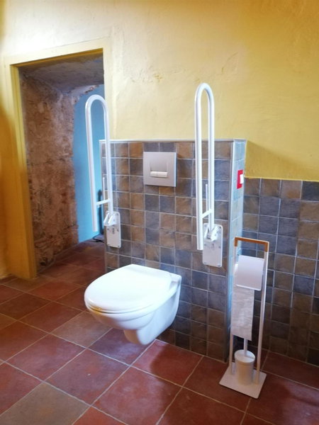 Mas Del Llop Blanc - Dog friendly Hostal Rural - B&B, Sobrestany, Spain
