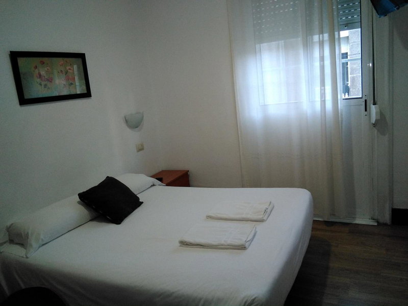 Hostal Ancla Dorada, Vigo, Spain