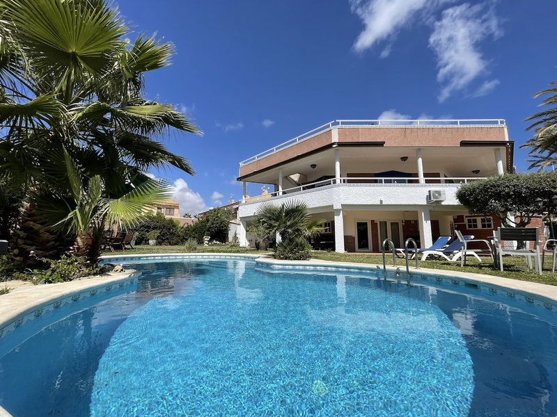 Annas Garden, Torrevieja, Spain