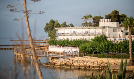 Hotel Restaurant Juanito Platja, Sant Carles de la Ràpita, Spain