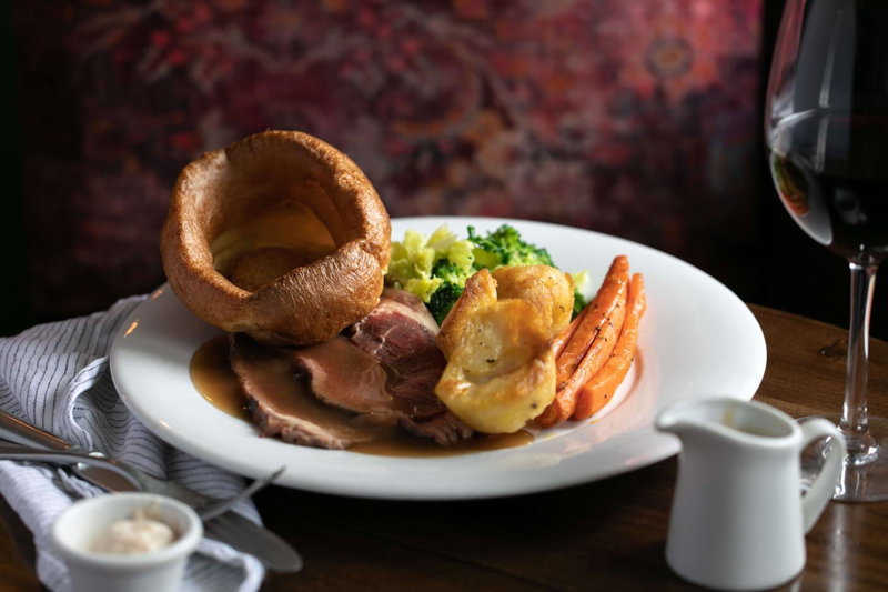 Rose And Crown Hotel, London, United Kingdom