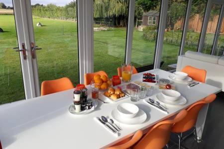 Fieldview Farmhouse Bed and Breakfast, Colkirk, United Kingdom