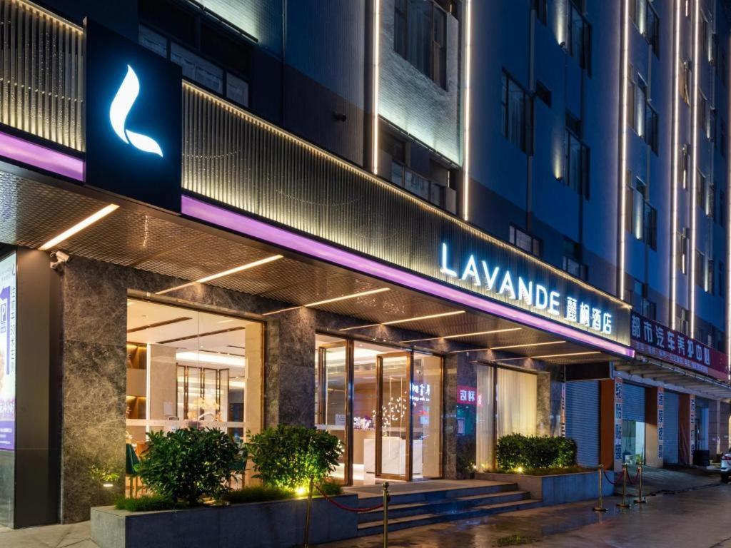 Lavande Hotel Zhongshan Shiqi Daxinxinduhui North Zhongshan Station, China