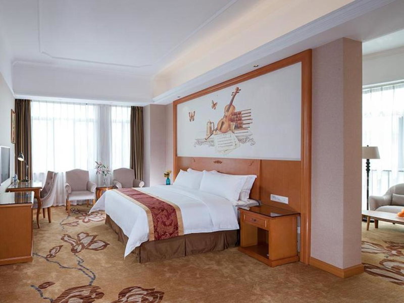 Vienna Hotel Guangdong Dongguan Chengnan Station, Dongguan, China