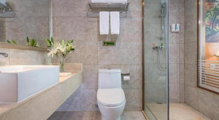 Vienna Hotel Hubei Jinzhou Changjiang University, Ts'ao-shih, China