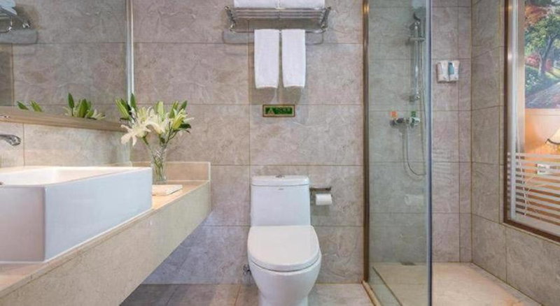 Vienna Hotel Hubei Jinzhou Changjiang University, Ts'ao-shih, China
