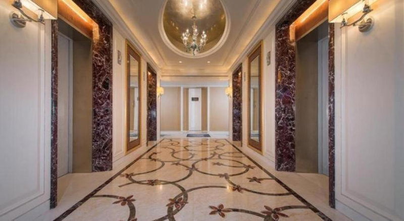 Venus Royal Hotel Shenzhen International Exhibition Center, Shajing, China