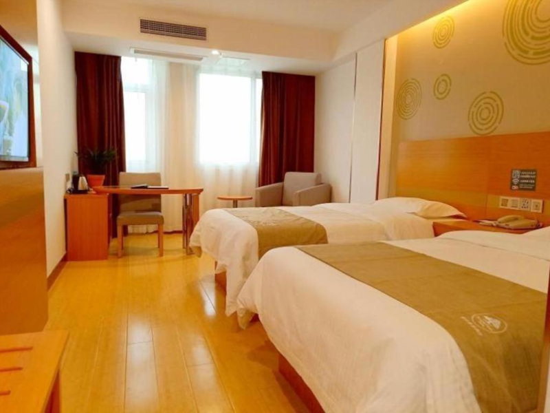 GreenTree Inn Fuyang Technician College, Fuyang, China