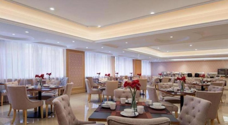 Vienna Hotel Guangdong Huizhou Huabianling Square, Huizhou, China