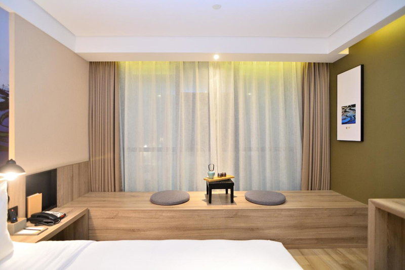 Atour Hotel Kunming Dashanghui, Kunming, China