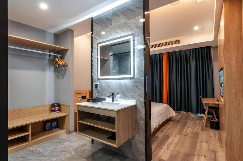 Borrman Hotel Jiangyin Zhouzhuang, Wuxi, China