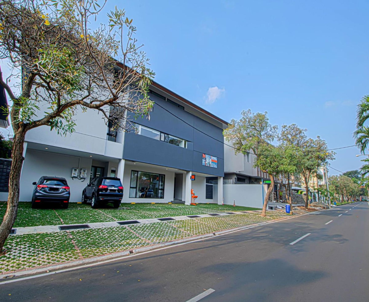 M Studio Karawaci, Indonesia