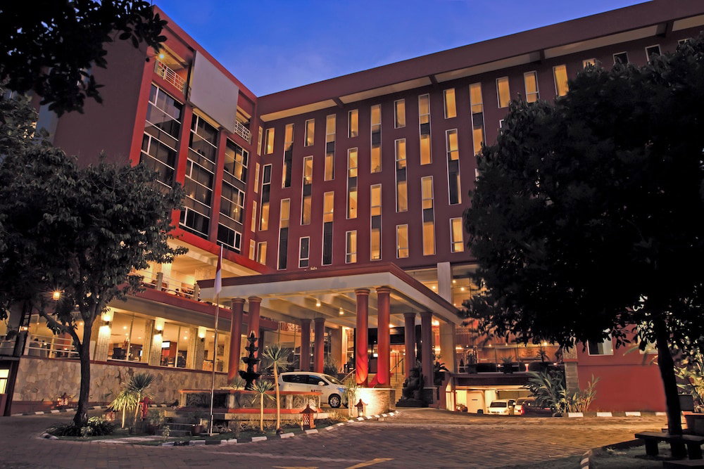 Hotel · Merapi Merbabu Hotel Yogyakarta Powered by Archipelago, Depok