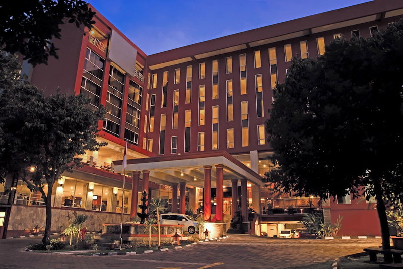 Merapi Merbabu Hotel Yogyakarta Powered by Archipelago, Depok, Indonesia