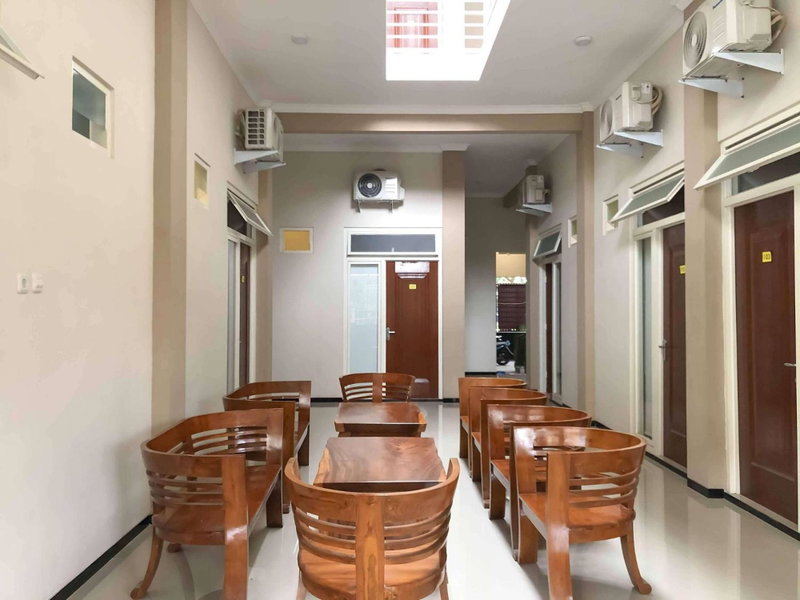 RedDoorz Syariah @ Jl. Cengger Ayam Dalam, Malang, Indonesia