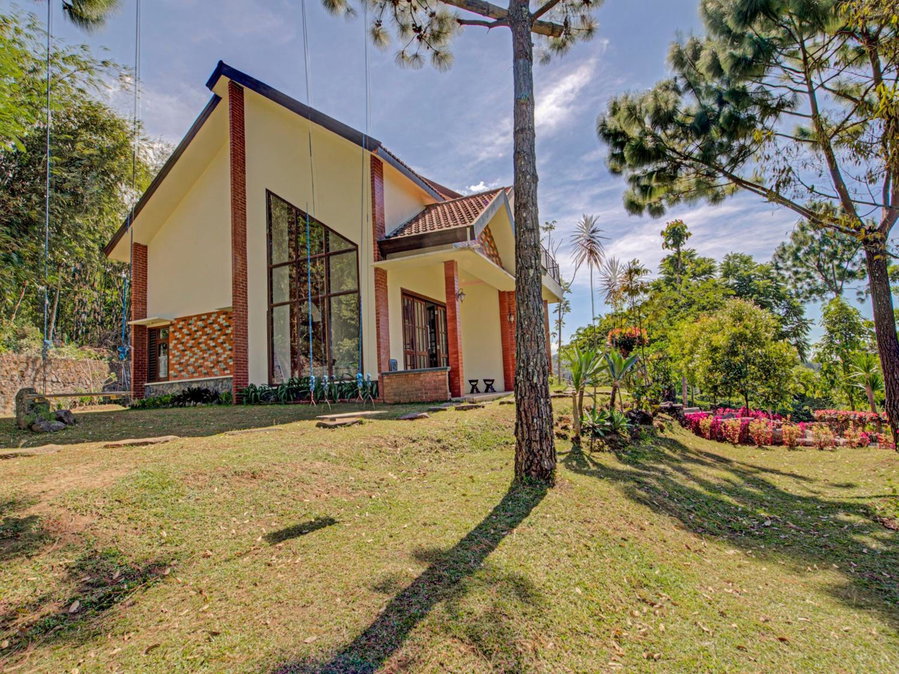 Hotel O Villa Inn App Trawas Bintaro Syariah, Kemloko-gede, Indonesia