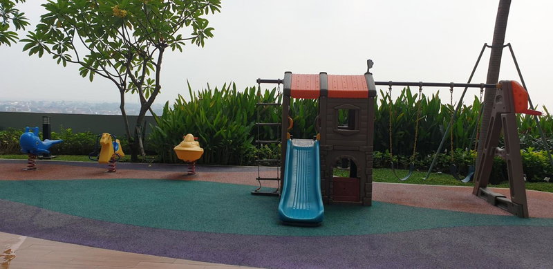 Cosmy Benson Apartment at Supermall Pakuwon, Lontar, Indonesia