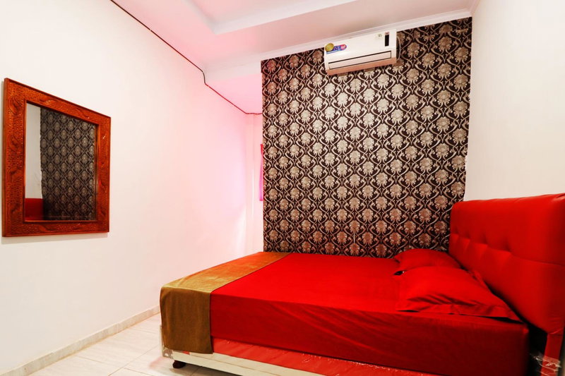 Ombey Guest House, Bogor, Indonesia