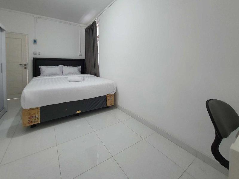 RedDoorz Syariah at Jalan Godean, Yogyakarta, Indonesia