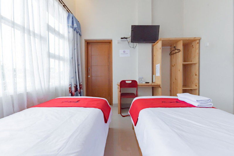 RedDoorz Syariah near DPRD Kabupaten Subang, Subang, Indonesia