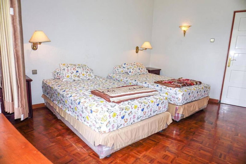 VILLA BATU Luxurious privacy 3BR villa@ klub bunga, Batu, Indonesia
