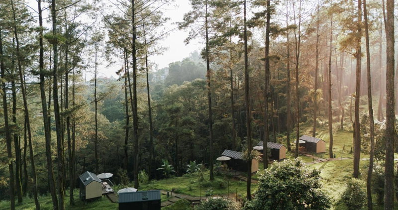 Bobocabin Pacet, Mojokerto, Tjlaket, Indonesia