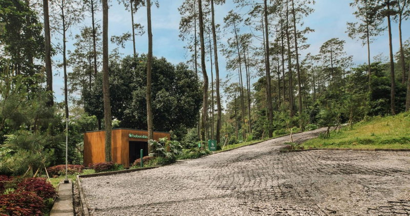 Bobocabin Pacet, Mojokerto, Tjlaket, Indonesia