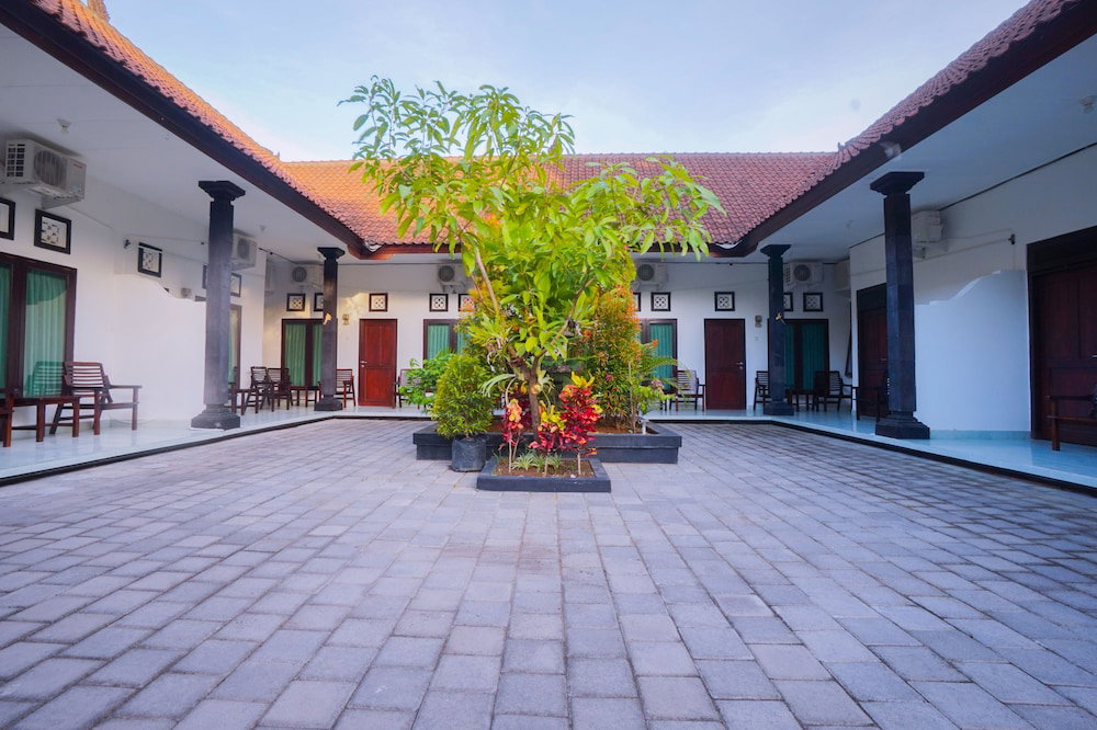 Kos Bulan Bali, Indonesia