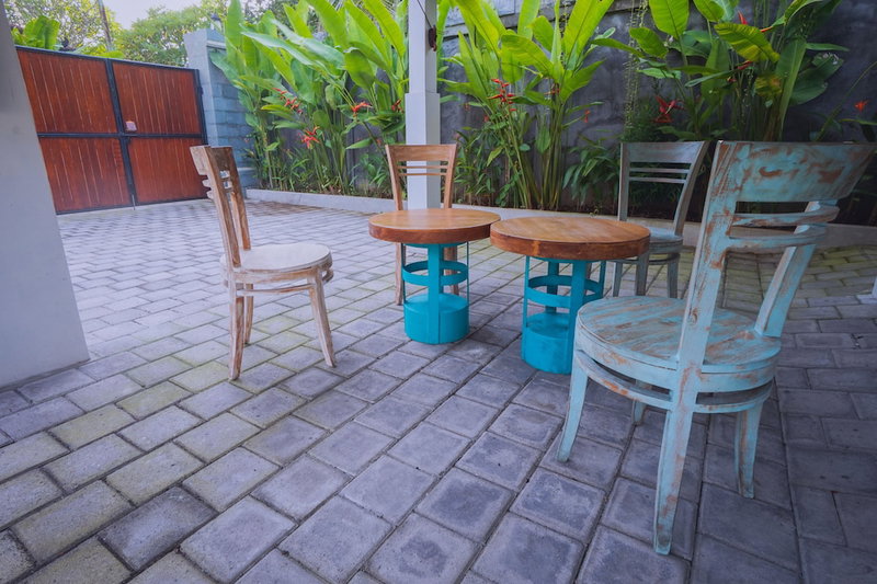 Kos Bulan Bali, Tuban, Indonesia